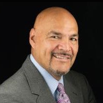 Elias Flores